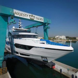 Gulf Craft_Majesty 120 (1)